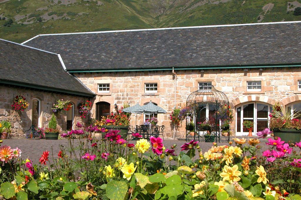 Harviestoun Country Hotel Tillicoultry Екстериор снимка