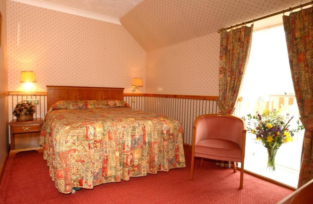 Harviestoun Country Hotel Tillicoultry Екстериор снимка